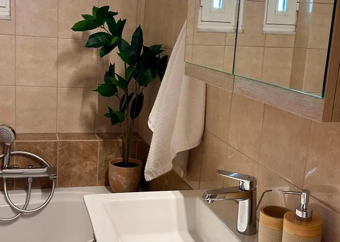 Rodosia In Rhodes * Rhodes City